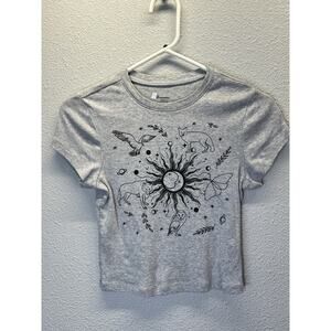No Boundaries Juniors Gray Graphic Crop Top Sun Moon Wolf Owl Print XS 0-2